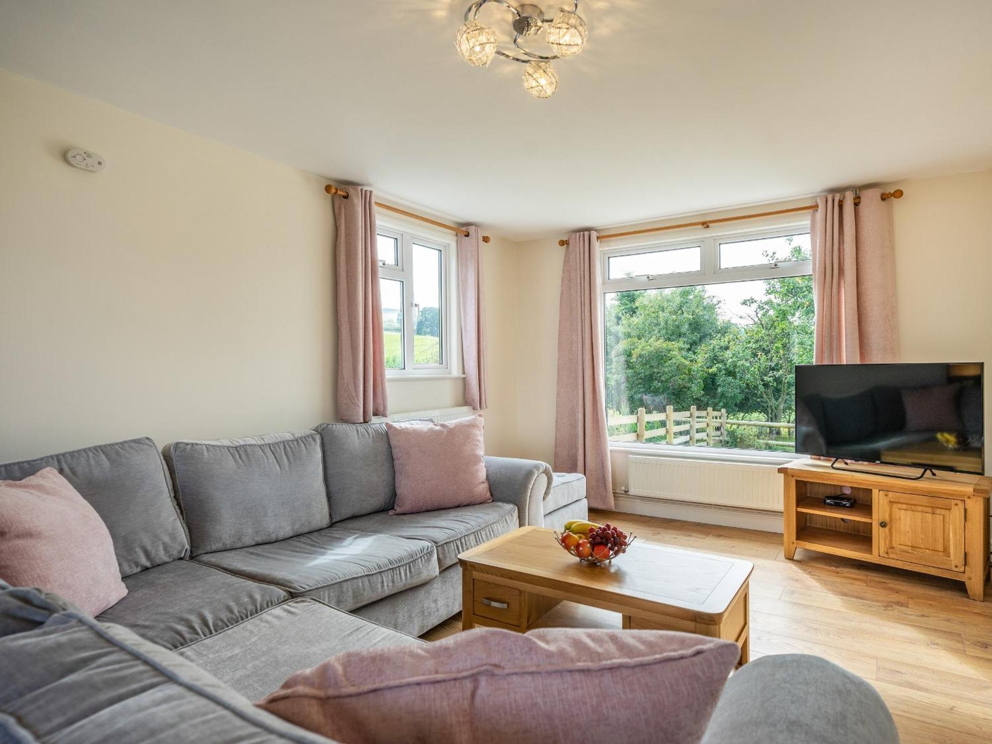 Meadowcroft Villa Bettws Disserth Exterior photo