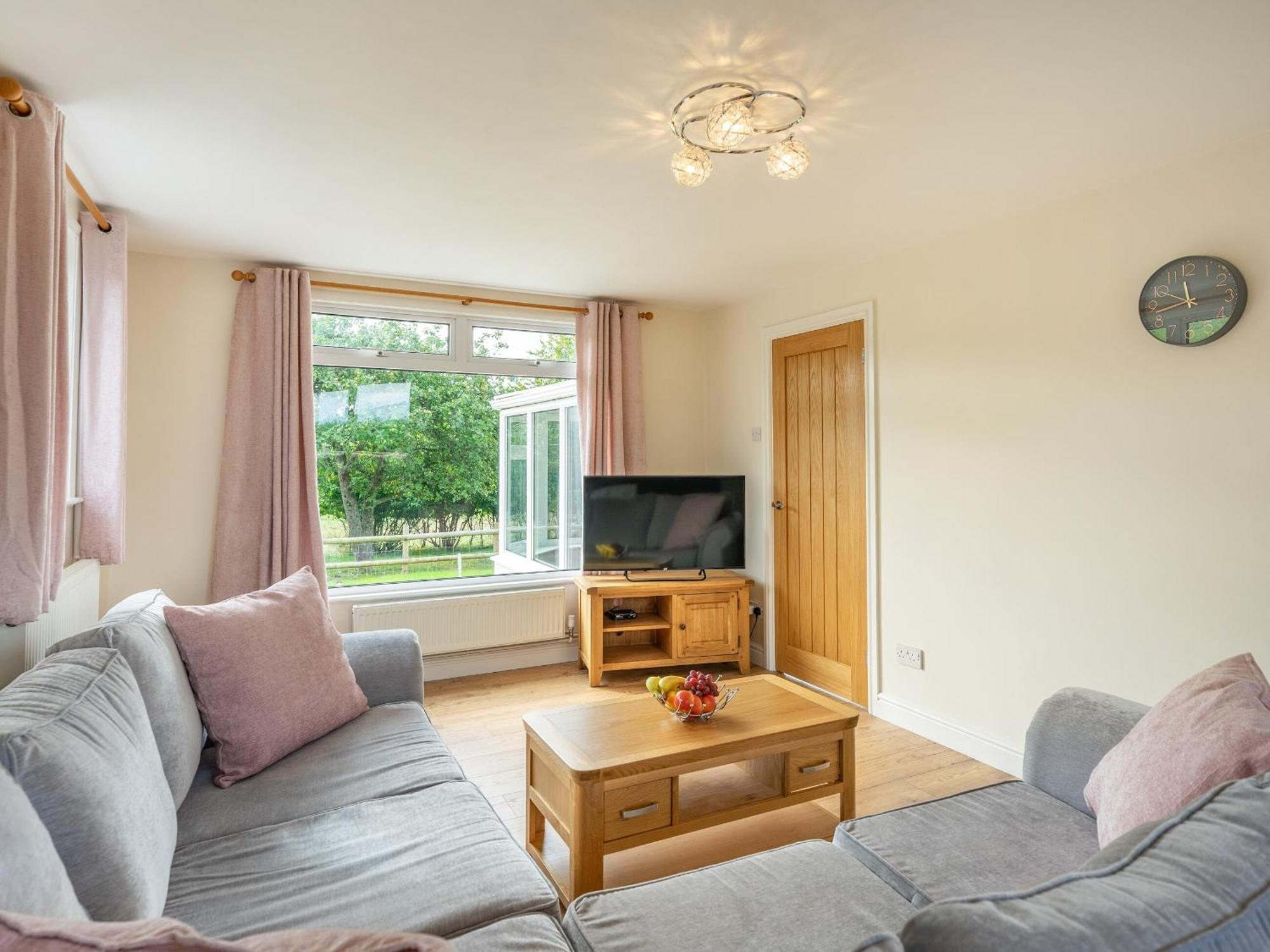 Meadowcroft Villa Bettws Disserth Exterior photo